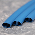 Blauer Handlauf Pool